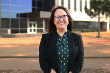 Dr. Lisa Elliott